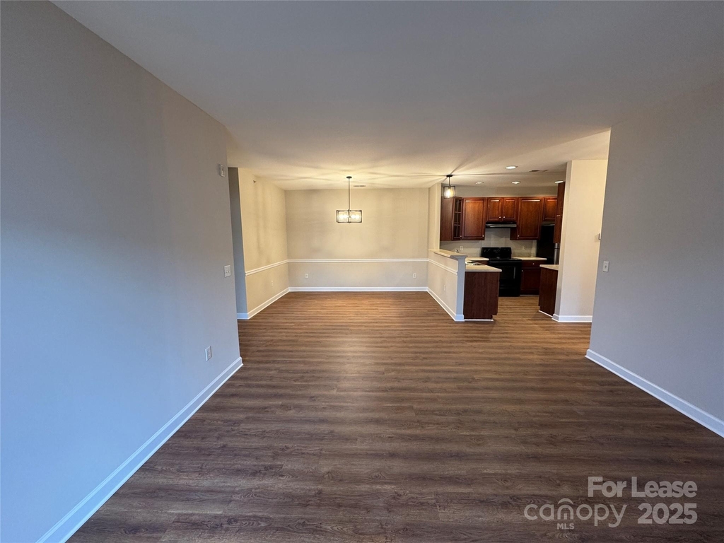 11865 Ridgeway Park Drive - Photo 6