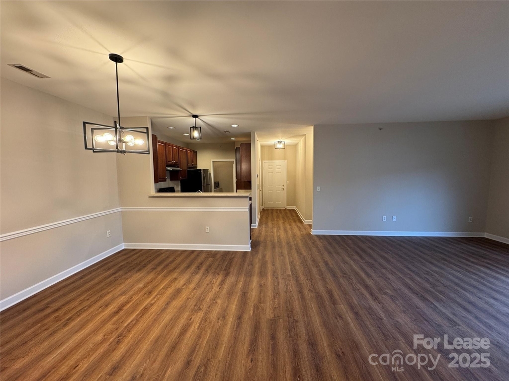 11865 Ridgeway Park Drive - Photo 7