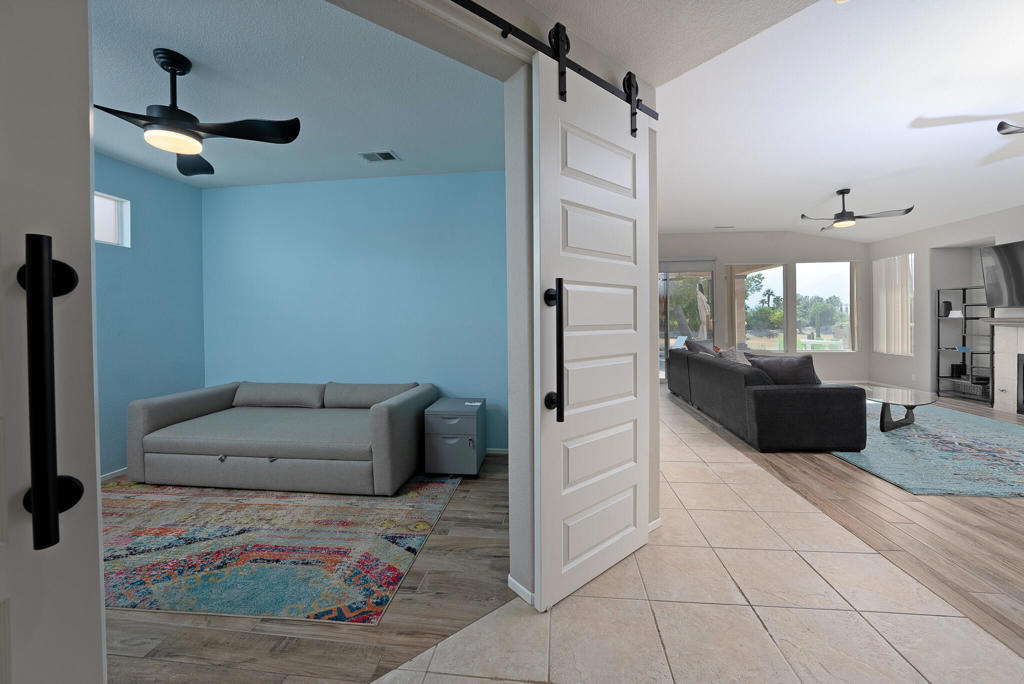 29869 W Laguna Drive - Photo 9