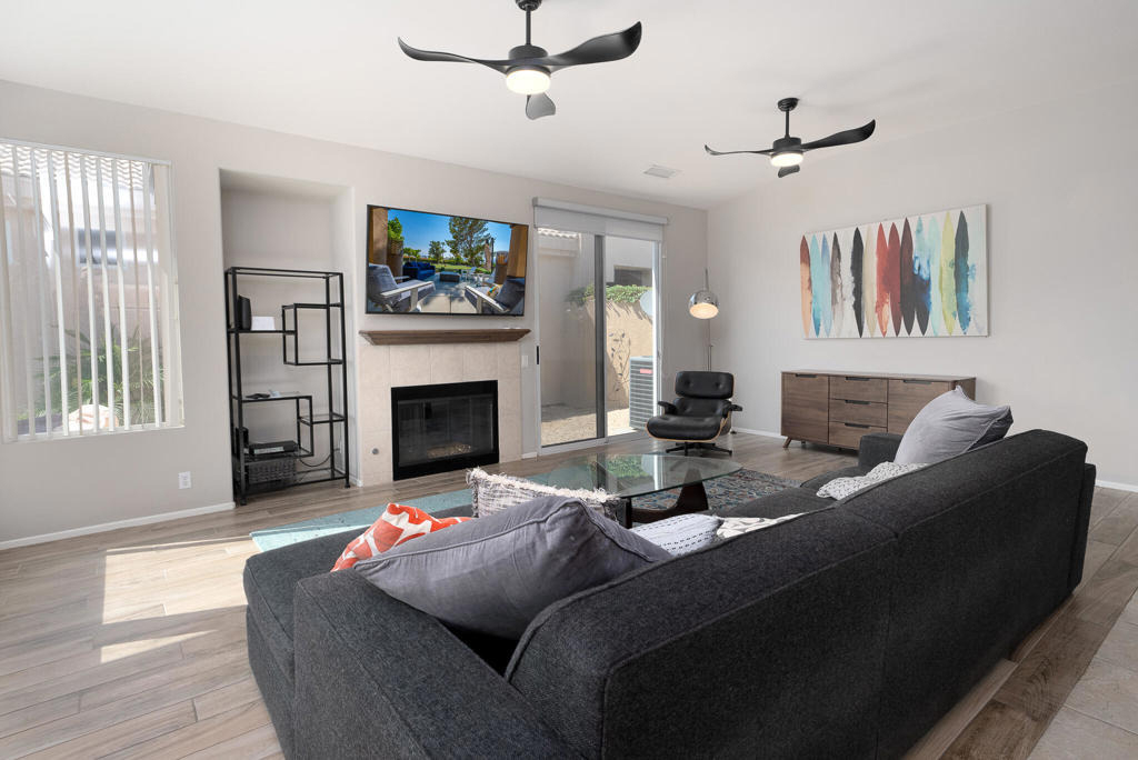 29869 W Laguna Drive - Photo 3