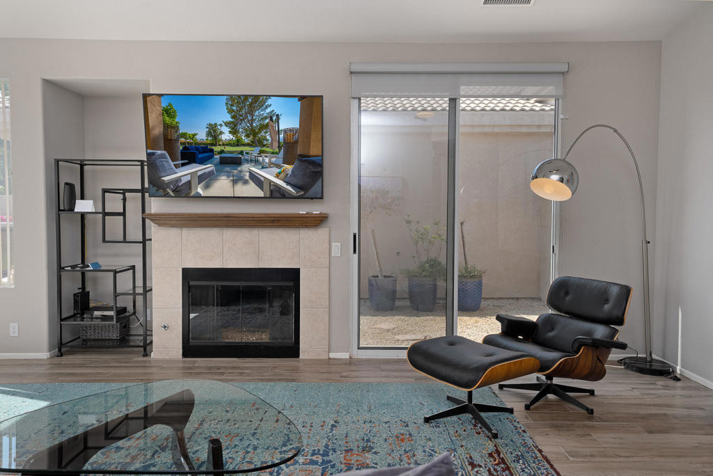 29869 W Laguna Drive - Photo 1