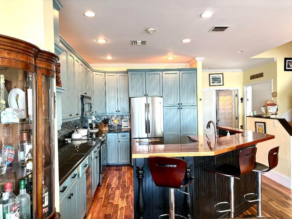 328 N Lake Drive N - Photo 6