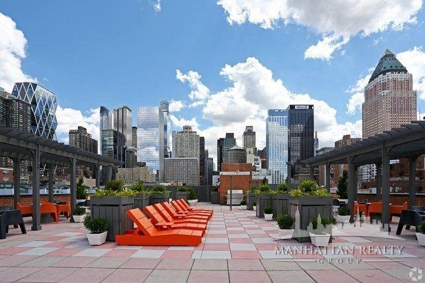 West 53rd Street - Photo 7