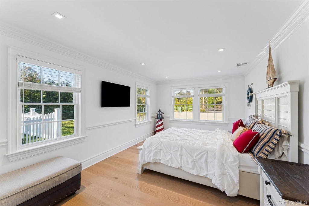 275 Mill Road - Photo 8