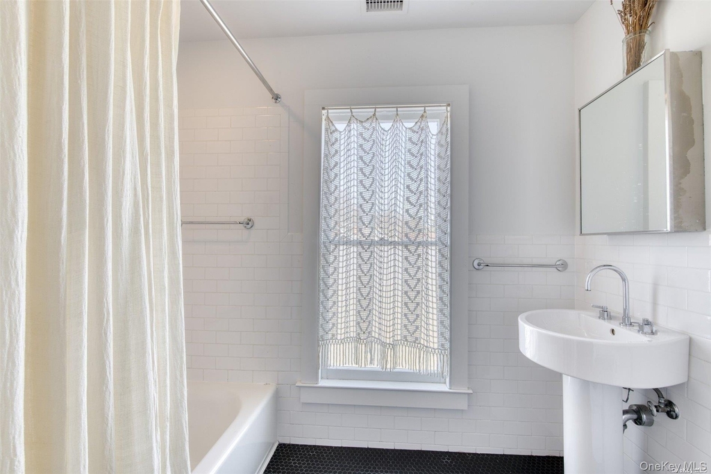 1855 Village Lane - Photo 13