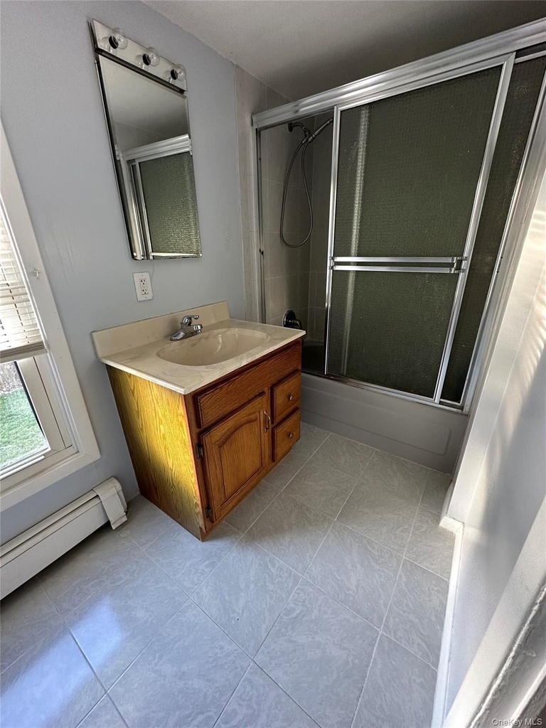 460 Bayview Avenue S - Photo 3