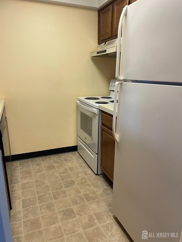2107 Raven's Crest Drive - Photo 4