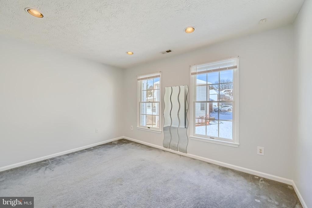 8 Sapphire Hill Court - Photo 22