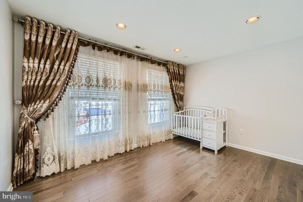 8 Sapphire Hill Court - Photo 21