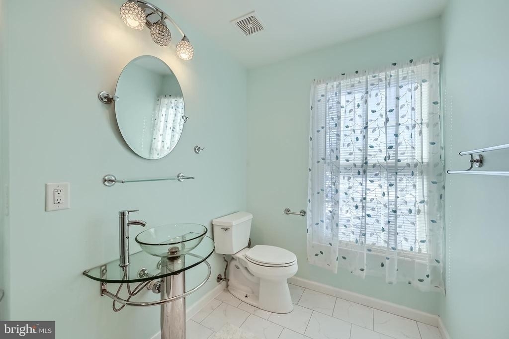 8 Sapphire Hill Court - Photo 19