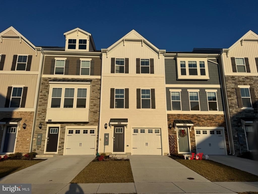 24852 Wye Mill Lane - Photo 0