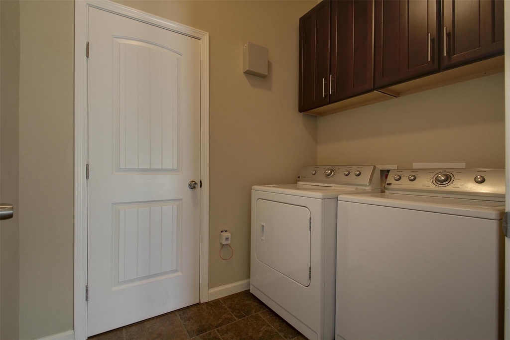 4509 Depew Ave - Photo 20