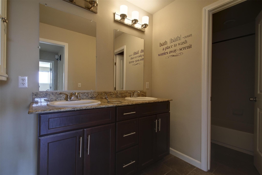 4509 Depew Ave - Photo 25