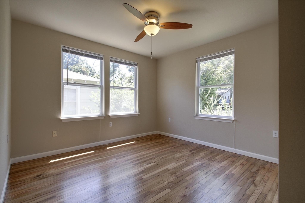 4509 Depew Ave - Photo 7