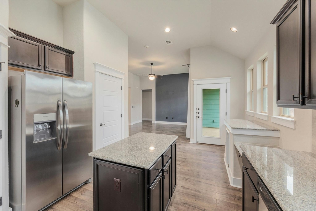 11108 Railway Ln - Photo 13