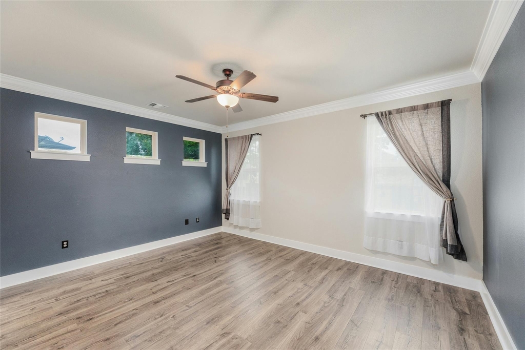 11108 Railway Ln - Photo 15