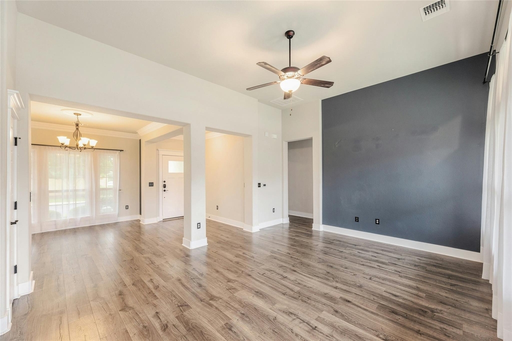 11108 Railway Ln - Photo 9