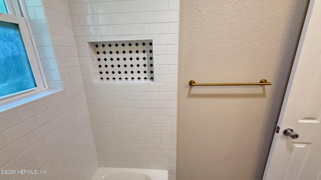 696 Kestner Road - Photo 9
