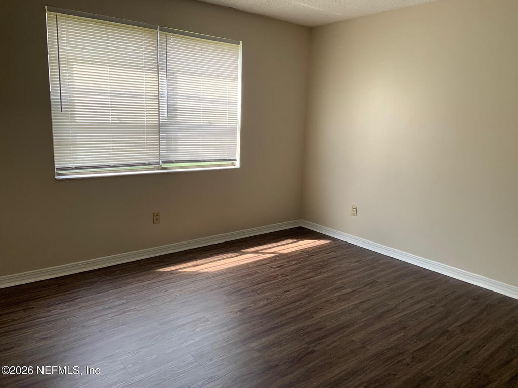 453 Bentwood Lane - Photo 8
