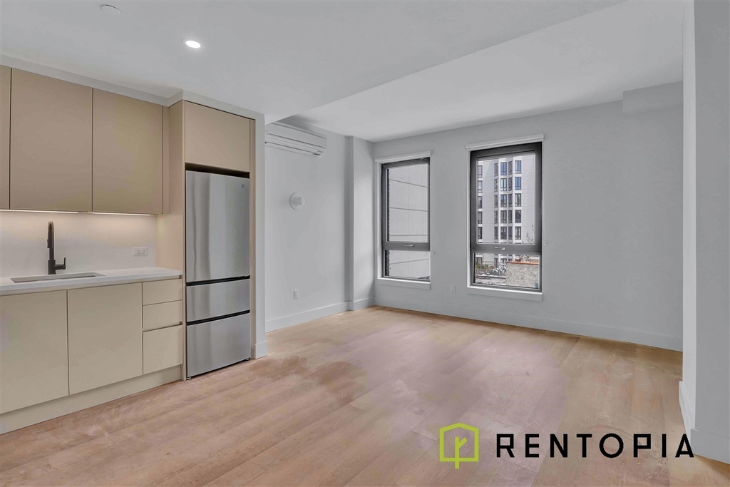 130 Hope Street - Photo 3