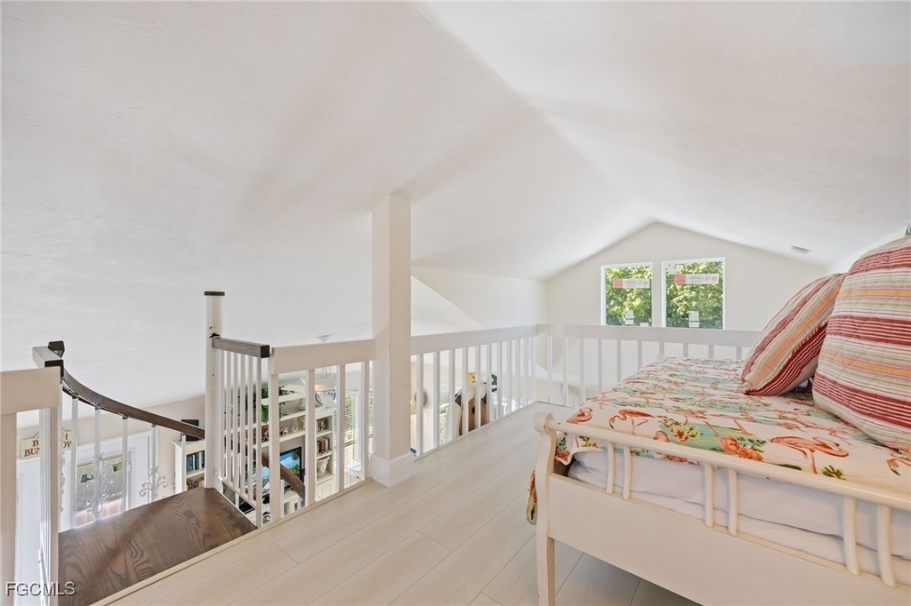 424 Lagoon Drive - Photo 26