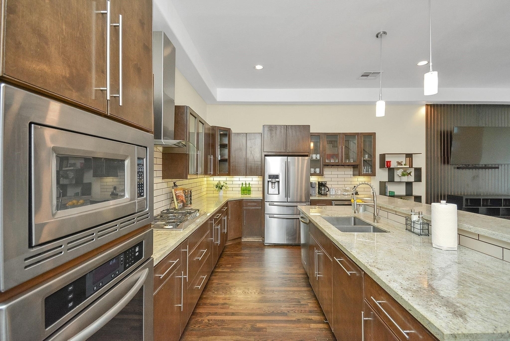 4608 Nett Street - Photo 3