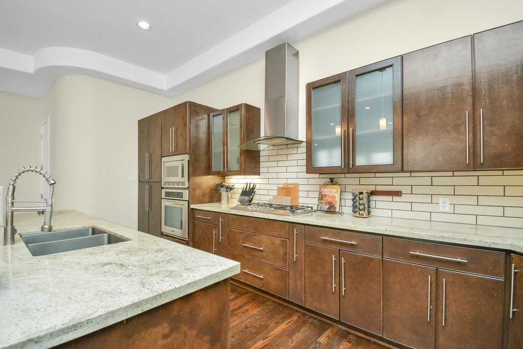 4608 Nett Street - Photo 8
