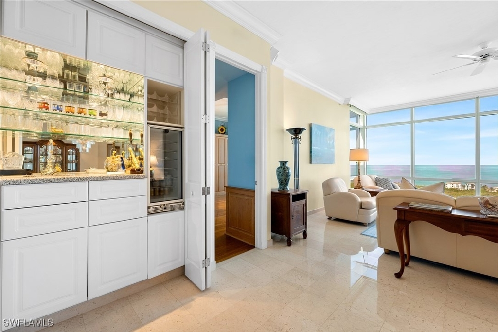 7515 Pelican Bay Boulevard - Photo 11