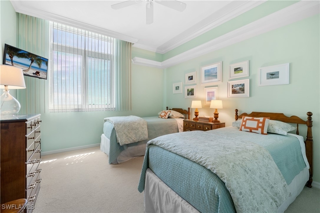 7515 Pelican Bay Boulevard - Photo 31