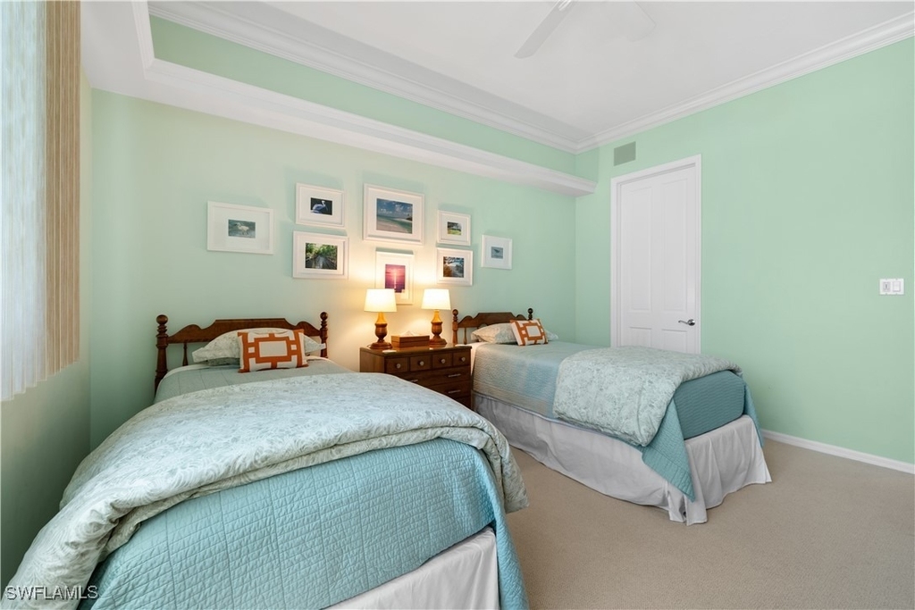 7515 Pelican Bay Boulevard - Photo 30