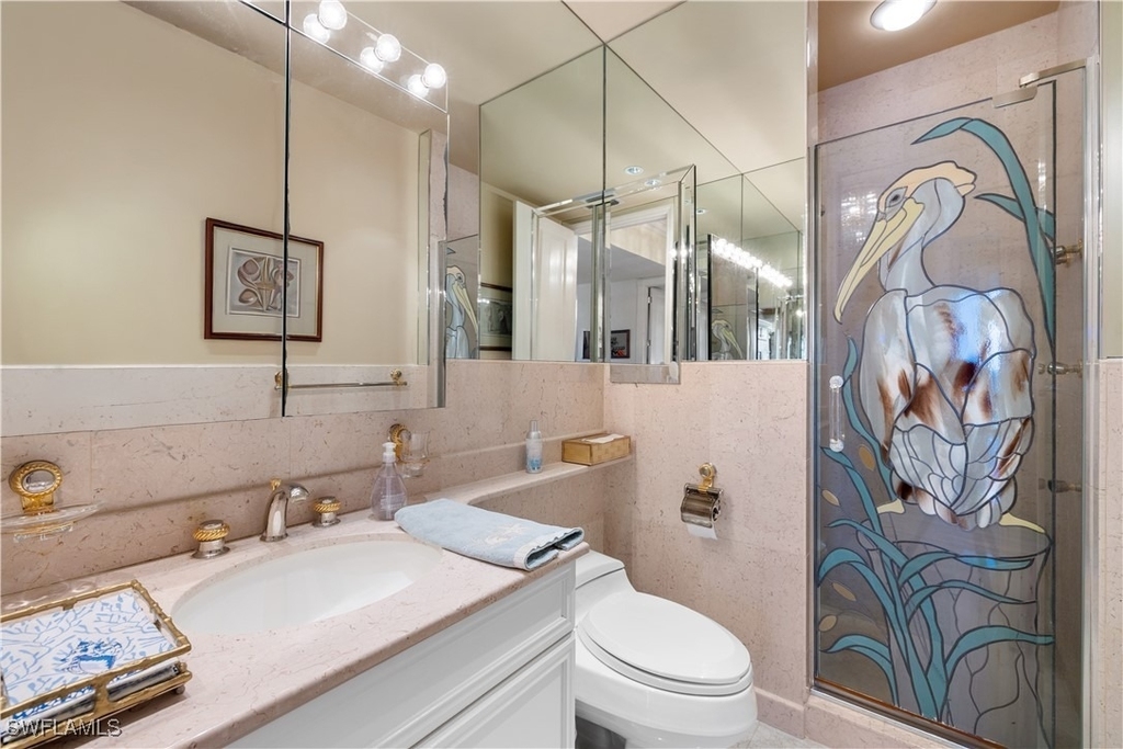 7515 Pelican Bay Boulevard - Photo 4