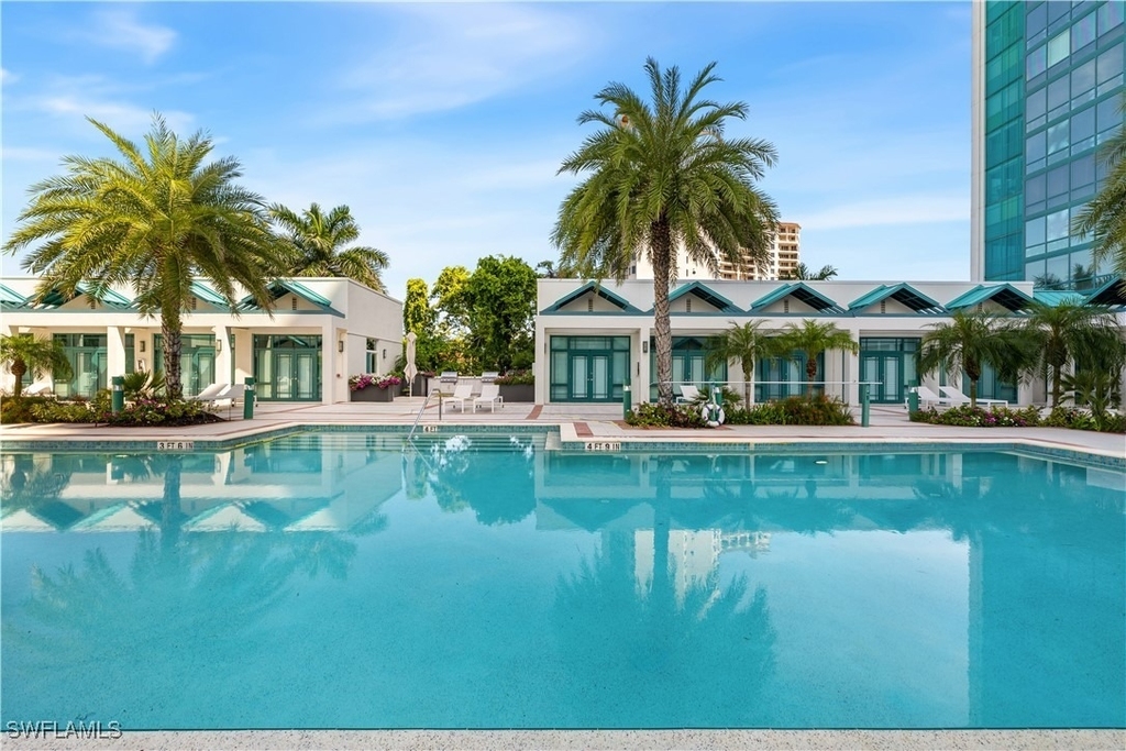 7515 Pelican Bay Boulevard - Photo 43