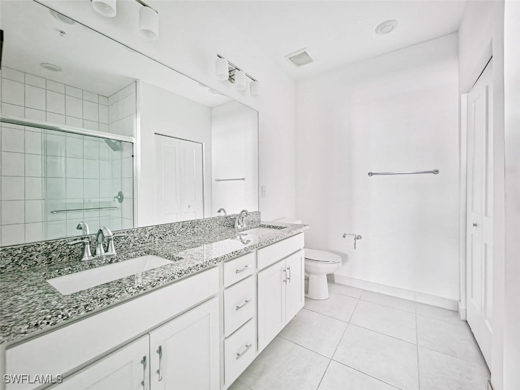 26331 Coco Cay Circle - Photo 11