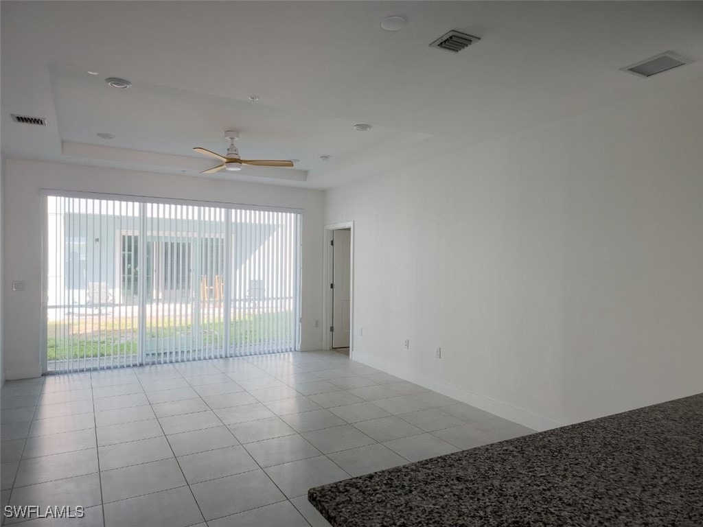 26331 Coco Cay Circle - Photo 4