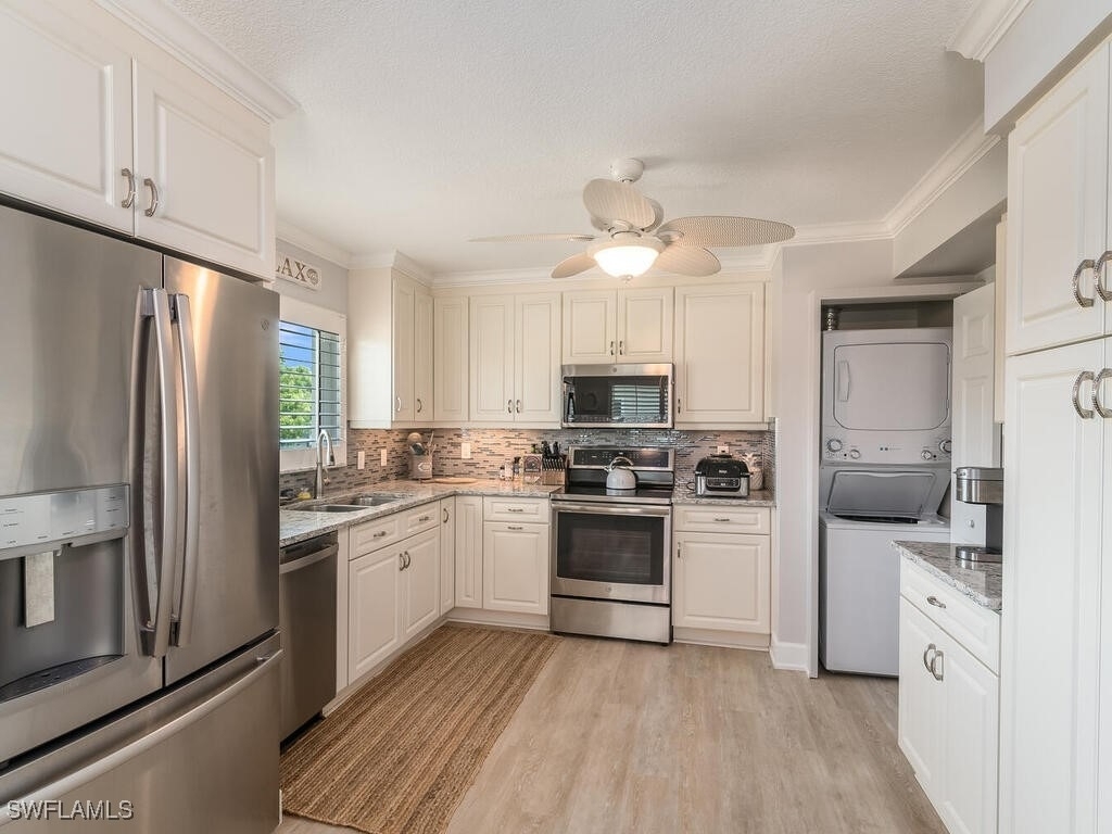 4180 Crayton Road - Photo 8