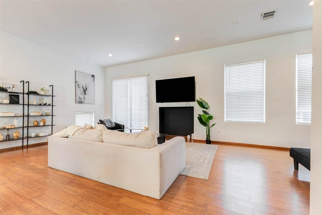 4115 Chartres Street - Photo 12