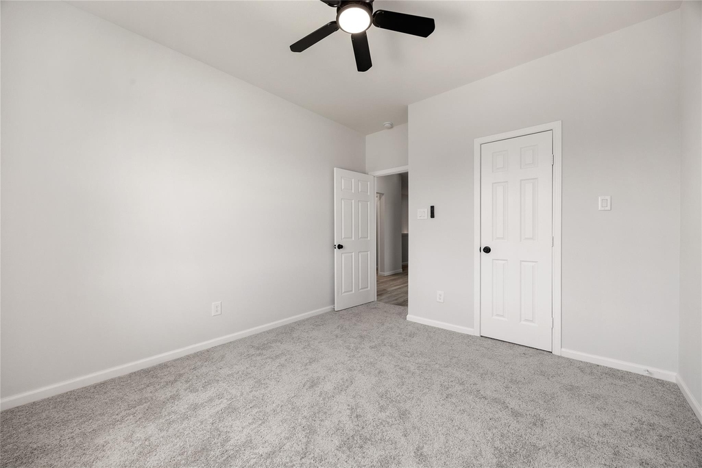8 Donna Court - Photo 14