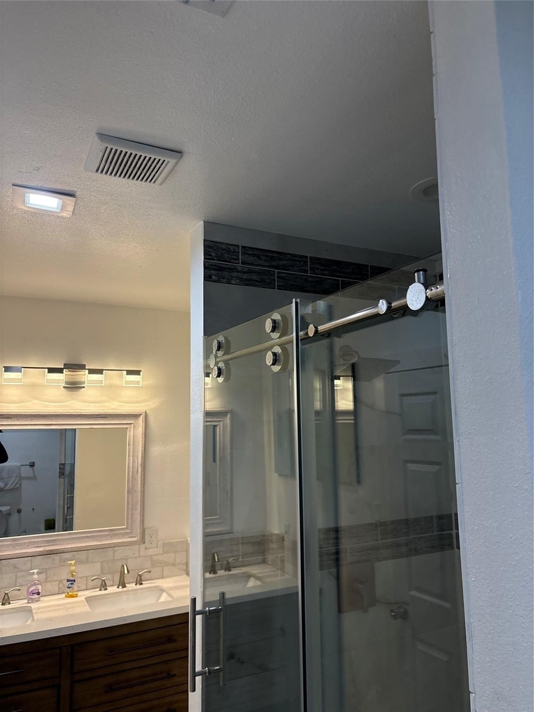 3021 Gray Street - Photo 3