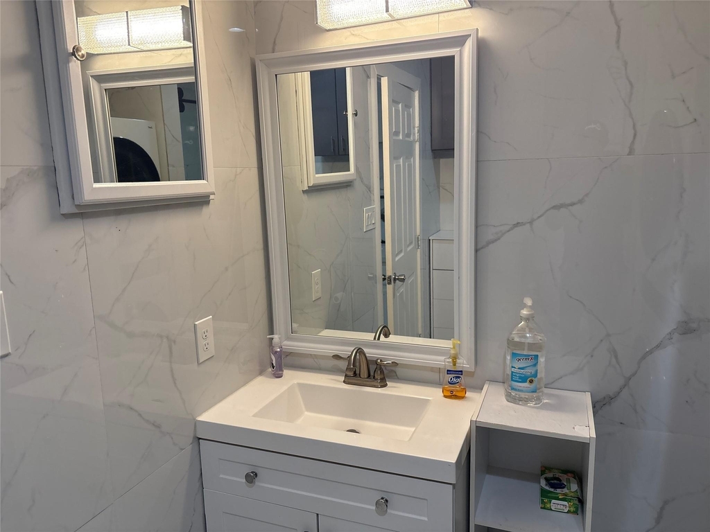 3021 Gray Street - Photo 39