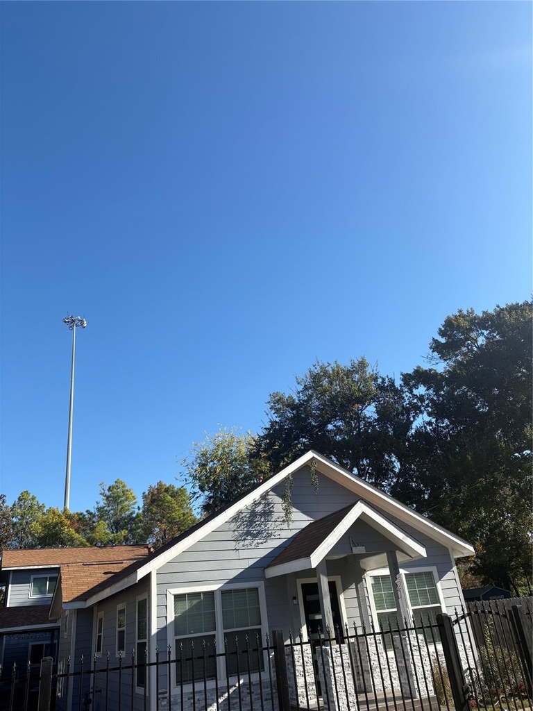 3021 Gray Street - Photo 5