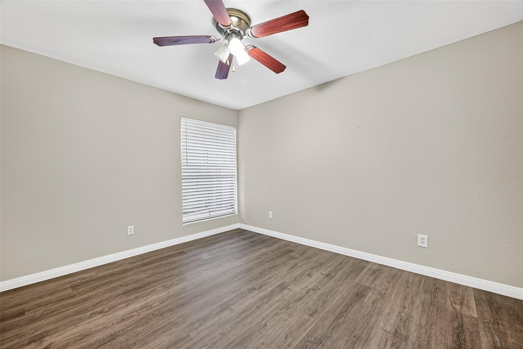 2110 Wilcrest Drive - Photo 19