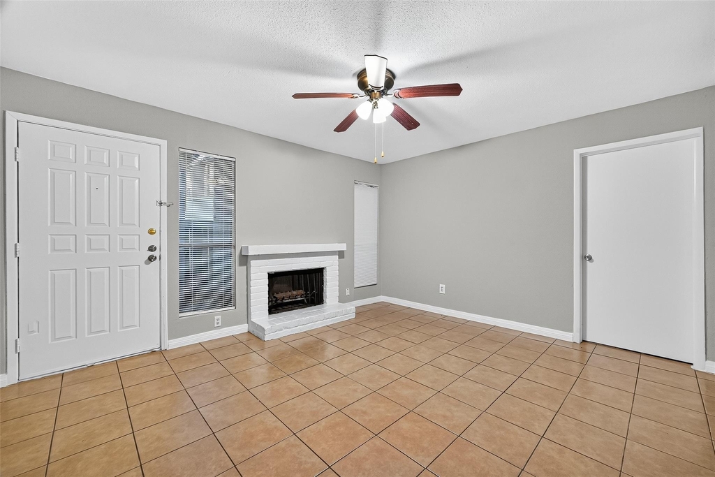 2110 Wilcrest Drive - Photo 6