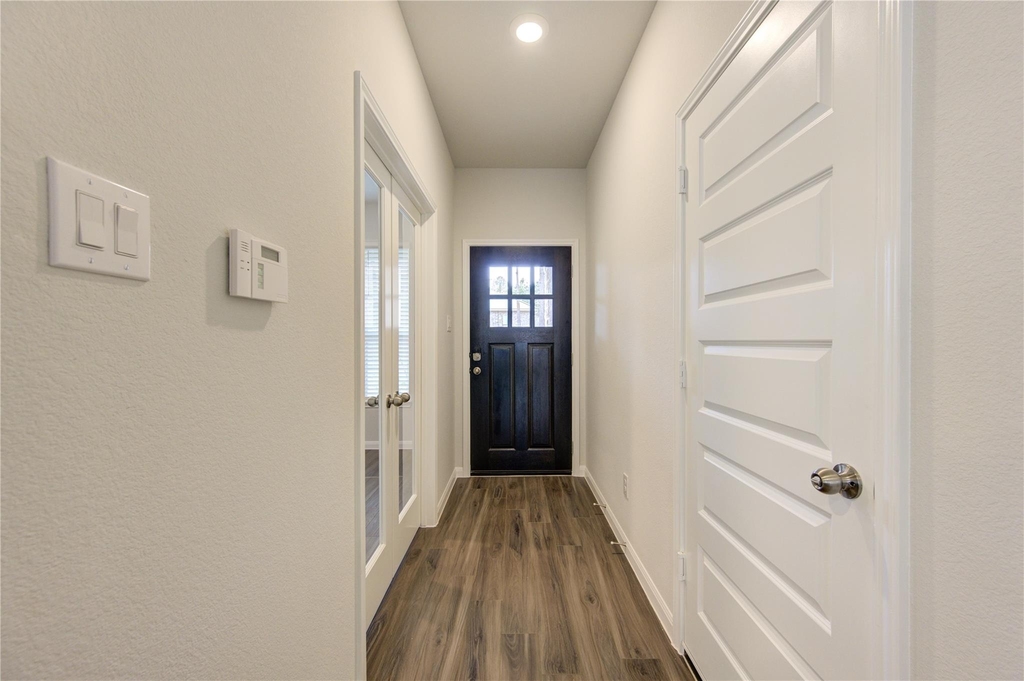 3706 Windswept Drive - Photo 4
