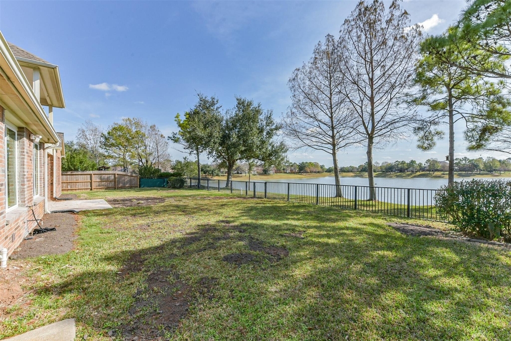 2315 Bending Spring Drive - Photo 48