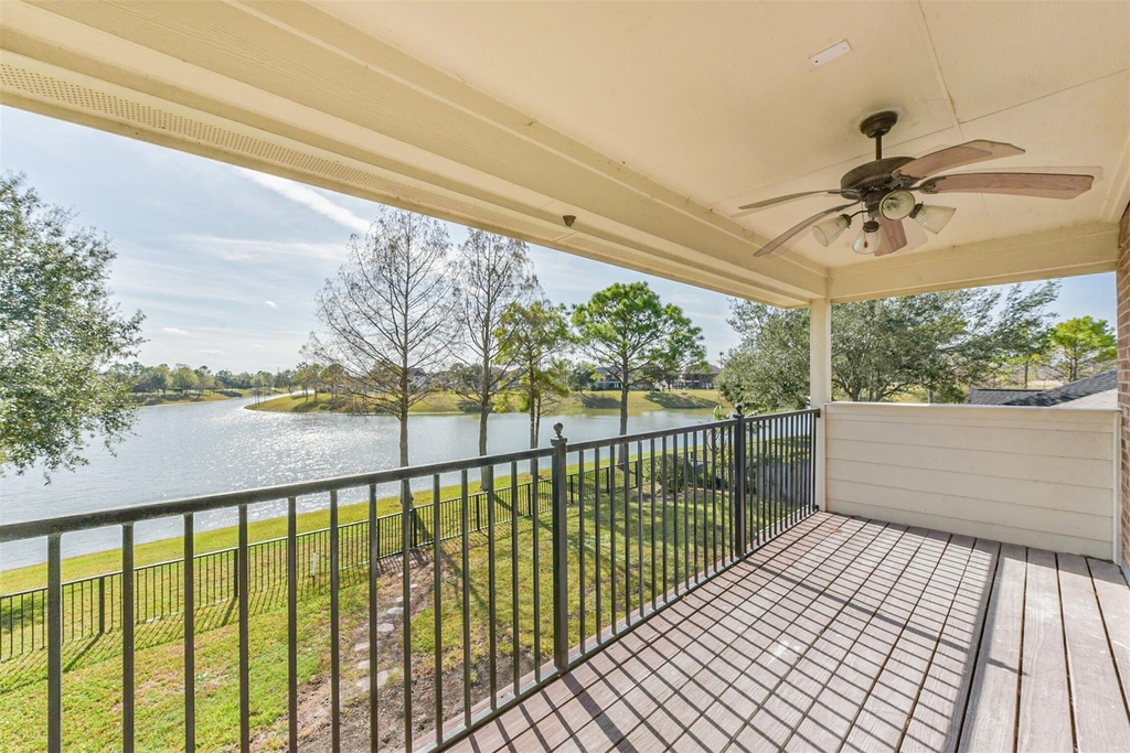 2315 Bending Spring Drive - Photo 32