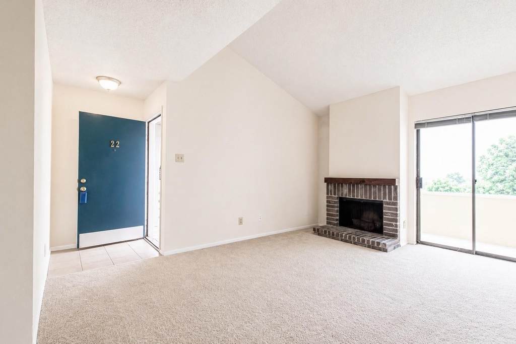 7900 N Stadium Drive - Photo 6