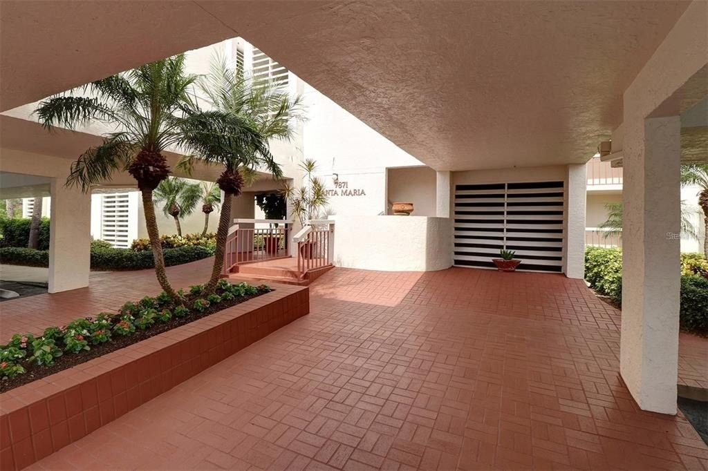 7871 Sailboat Key Boulevard S - Photo 1