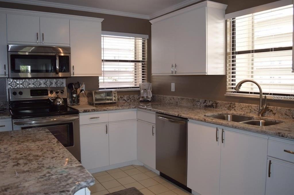7871 Sailboat Key Boulevard S - Photo 15