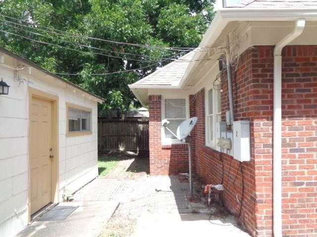 4618 Clay Street - Photo 35