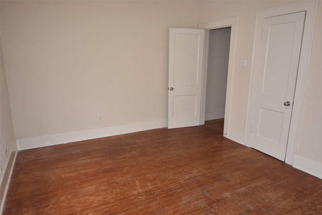 4618 Clay Street - Photo 19